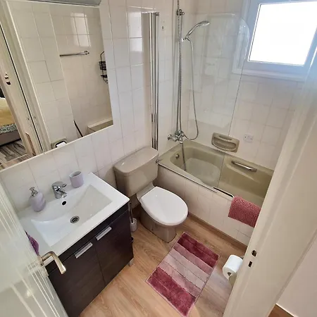 Lägenhet 1, Bed Kapparis, Triumph 1 - A